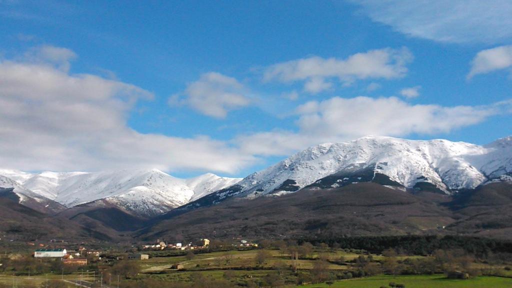 Complejo Turistico Las Canadas Casas De Campo- Actividades Gratuitas Todos Los Fines De Semana Banos De Montemayor Esterno foto